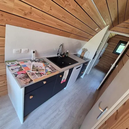 Apartment Tiny House La Pigne Confort & Parentale *