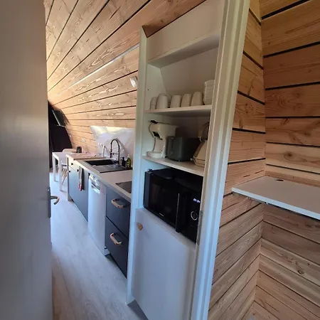 Tiny House La Pigne Confort & Parentale Apartment Canilhac