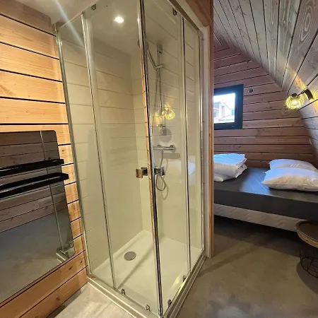 Tiny House La Pigne Confort & Parentale Apartment